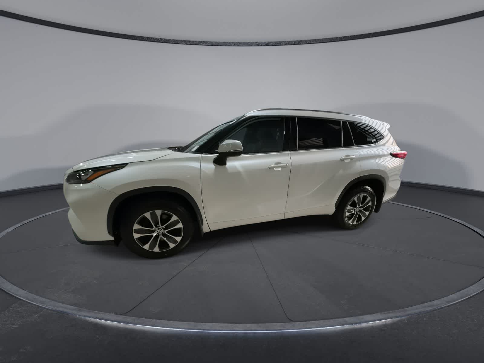 2020 Toyota Highlander XLE 6