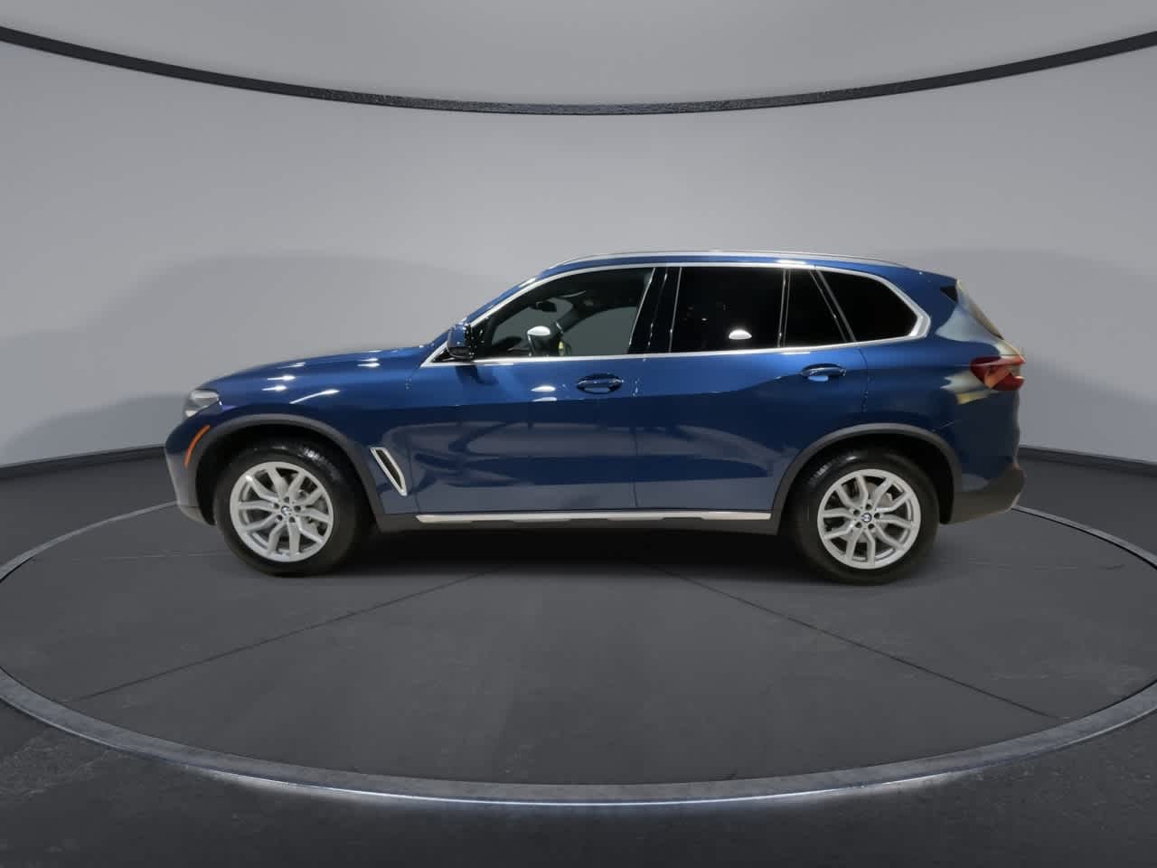 Thumbnail: 2023 BMW X5 - 8