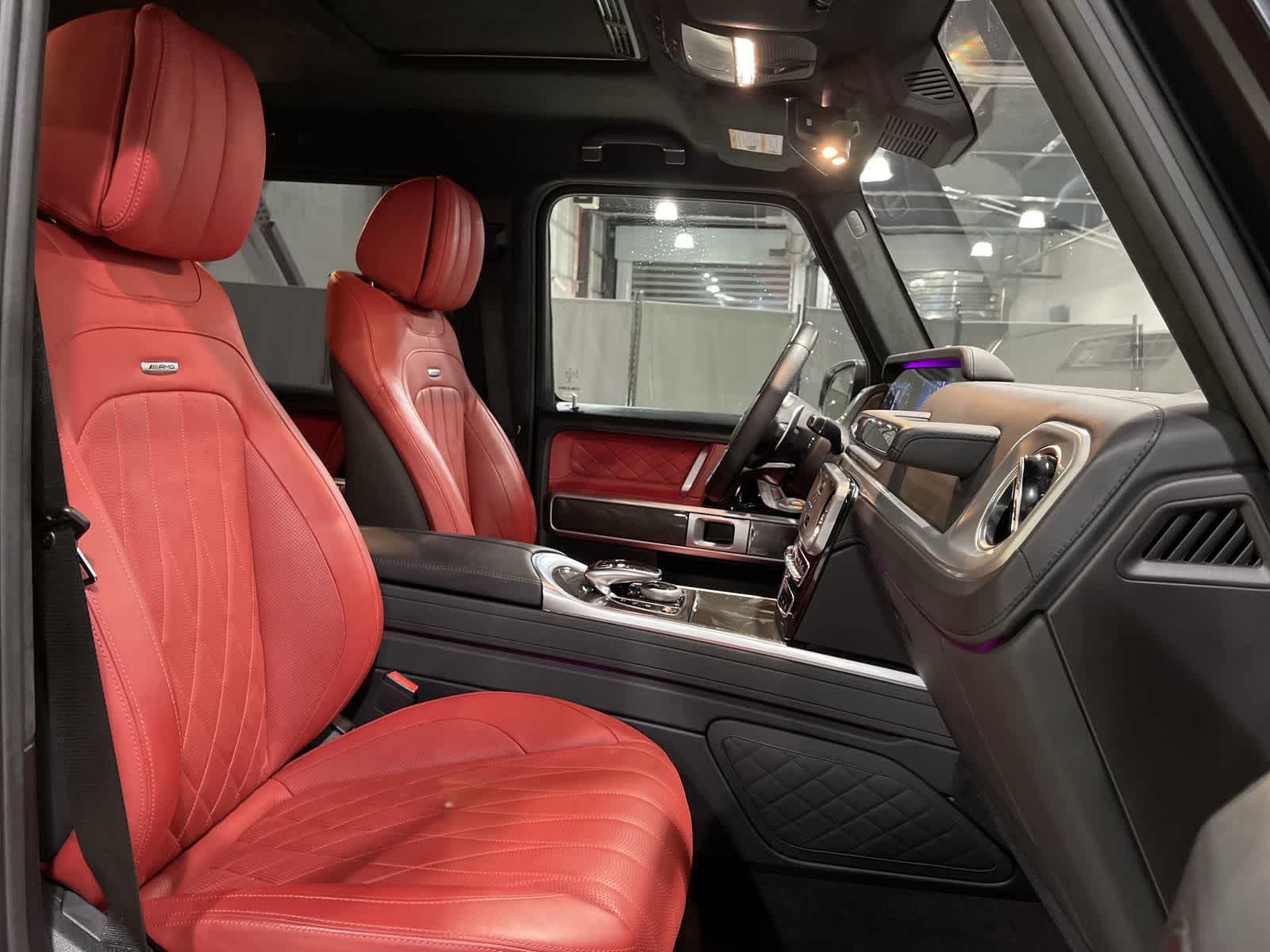 Thumbnail: 2022 Mercedes-Benz G-Class - 26