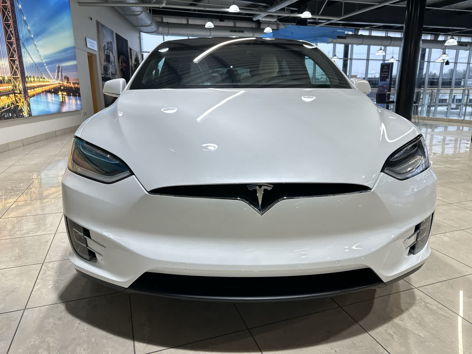 Thumbnail: 2016 Tesla Model X - 18