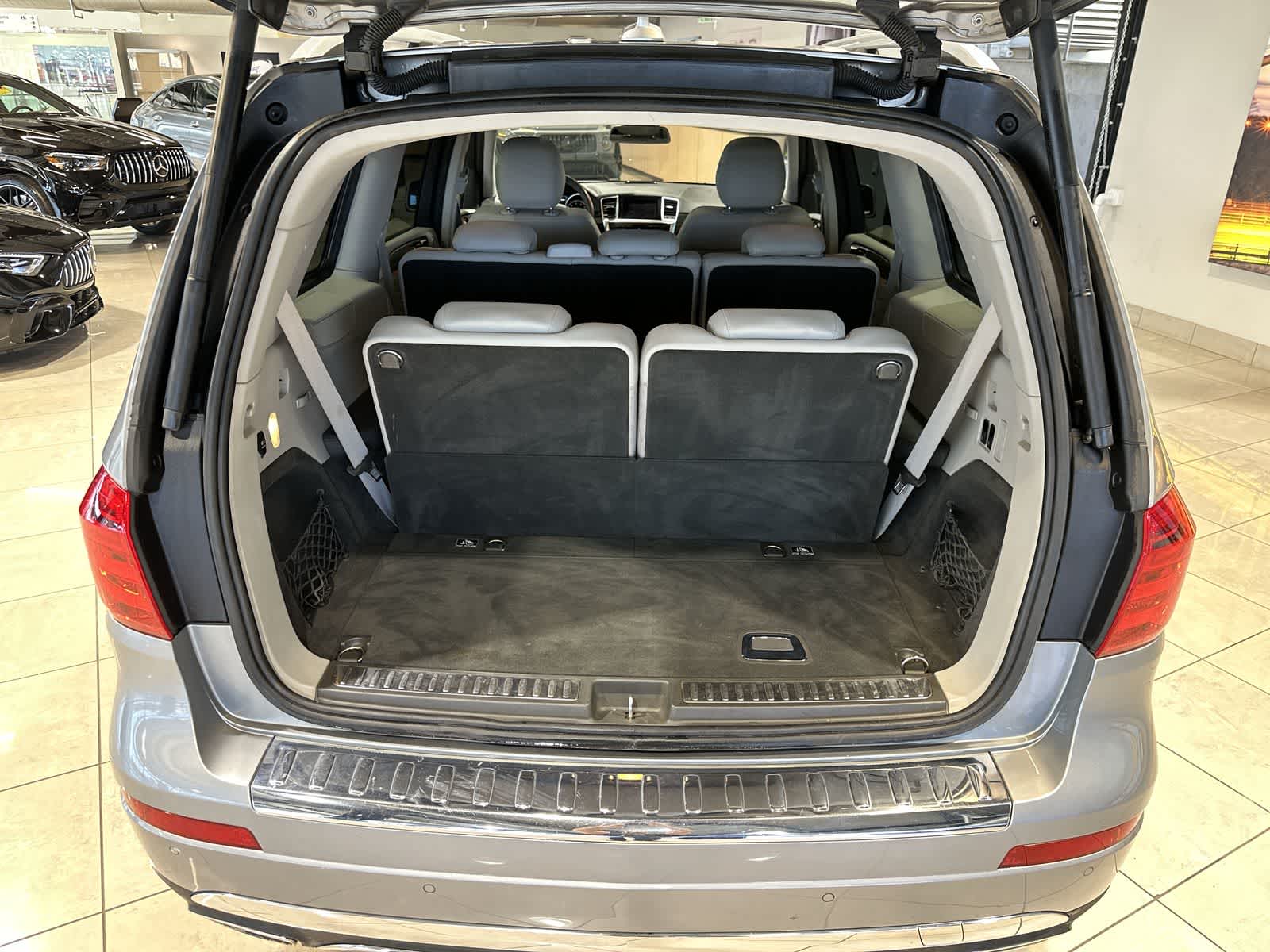 Thumbnail: 2016 Mercedes-Benz GL-Class - 31