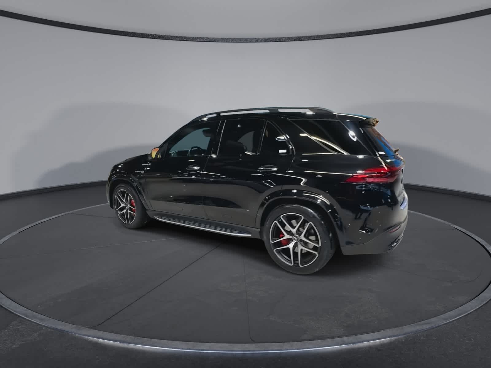 Thumbnail: 2024 Mercedes-Benz GL-Class - 8