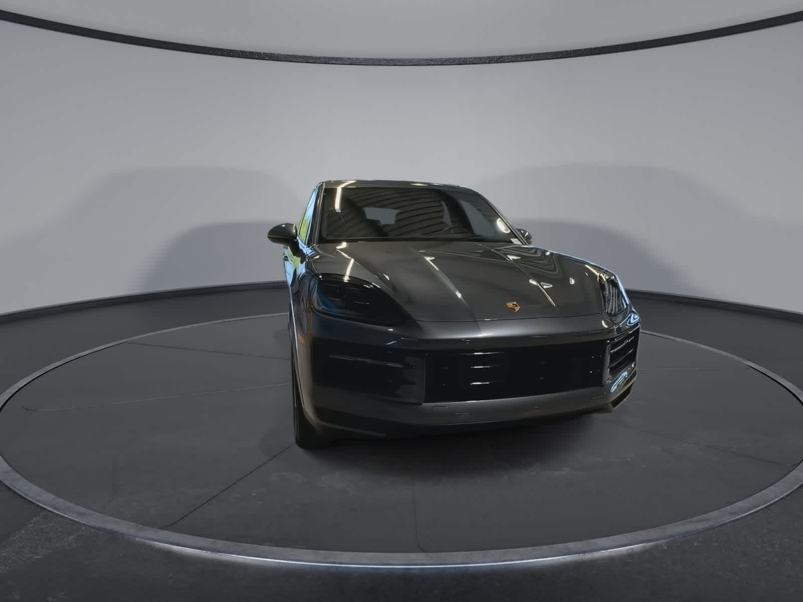 Thumbnail: 2024 Porsche Cayenne - 3