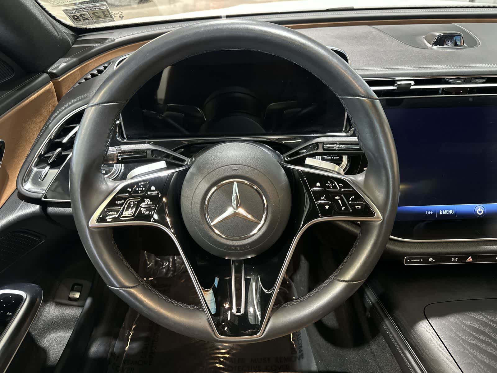 Thumbnail: 2025 Mercedes-Benz E-Class - 27