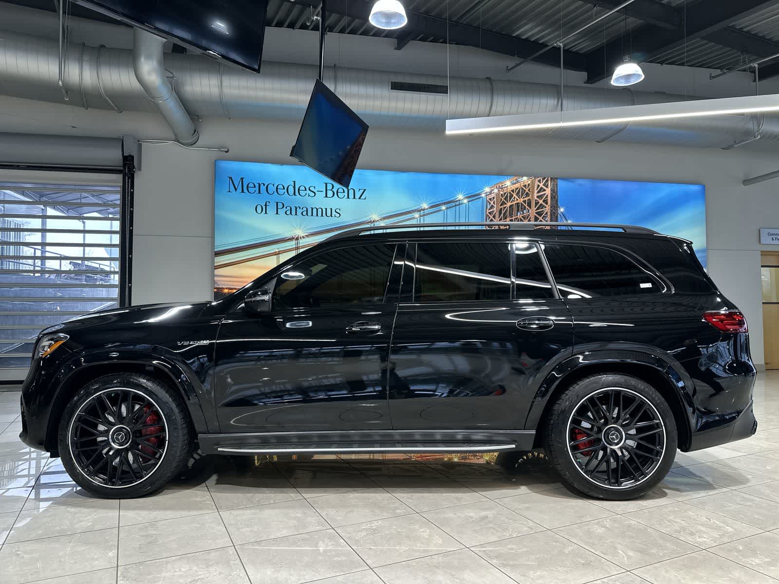 Thumbnail: 2024 Mercedes-Benz GL-Class - 15