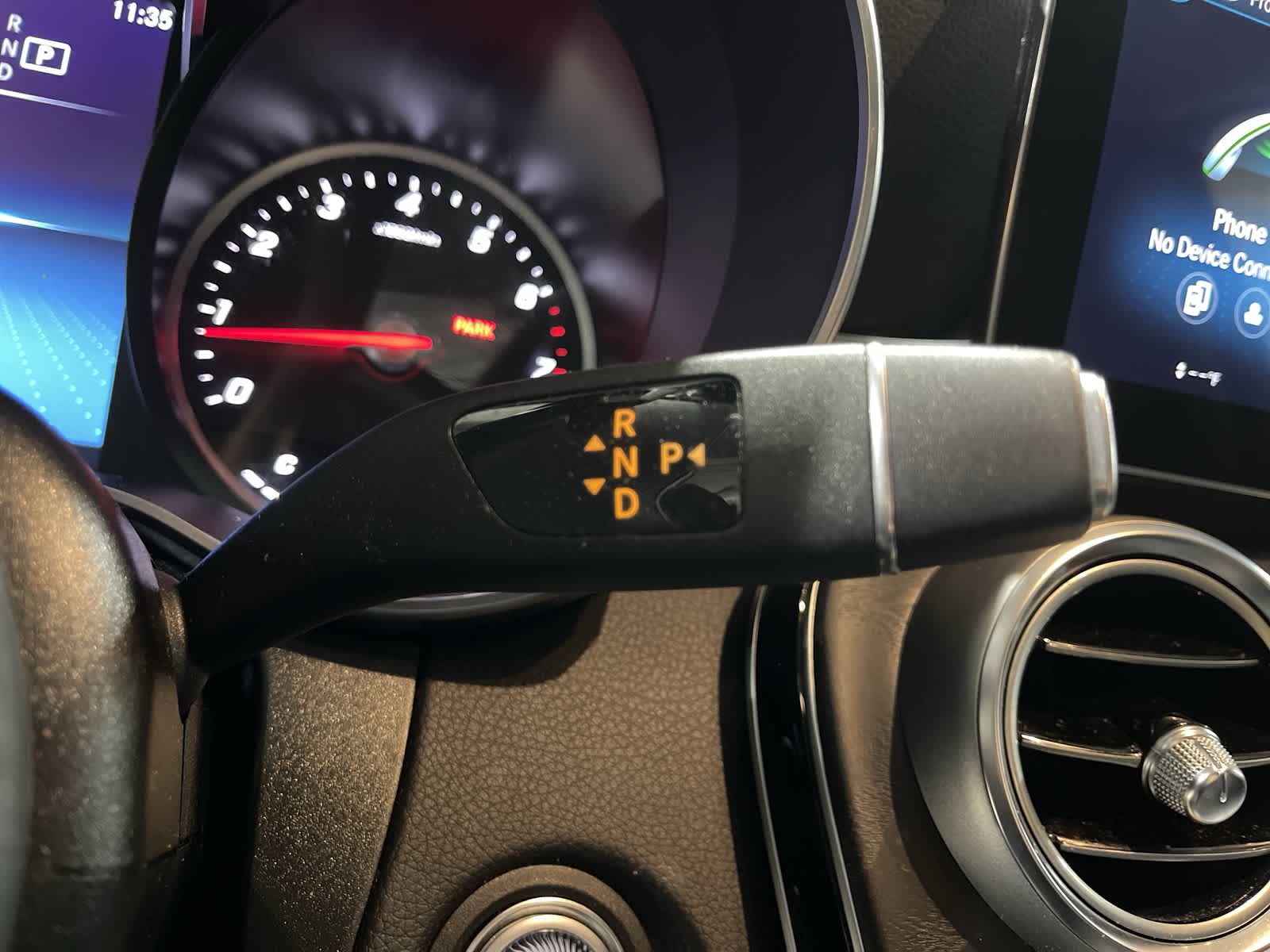 Thumbnail: 2022 Mercedes-Benz GLC - 29