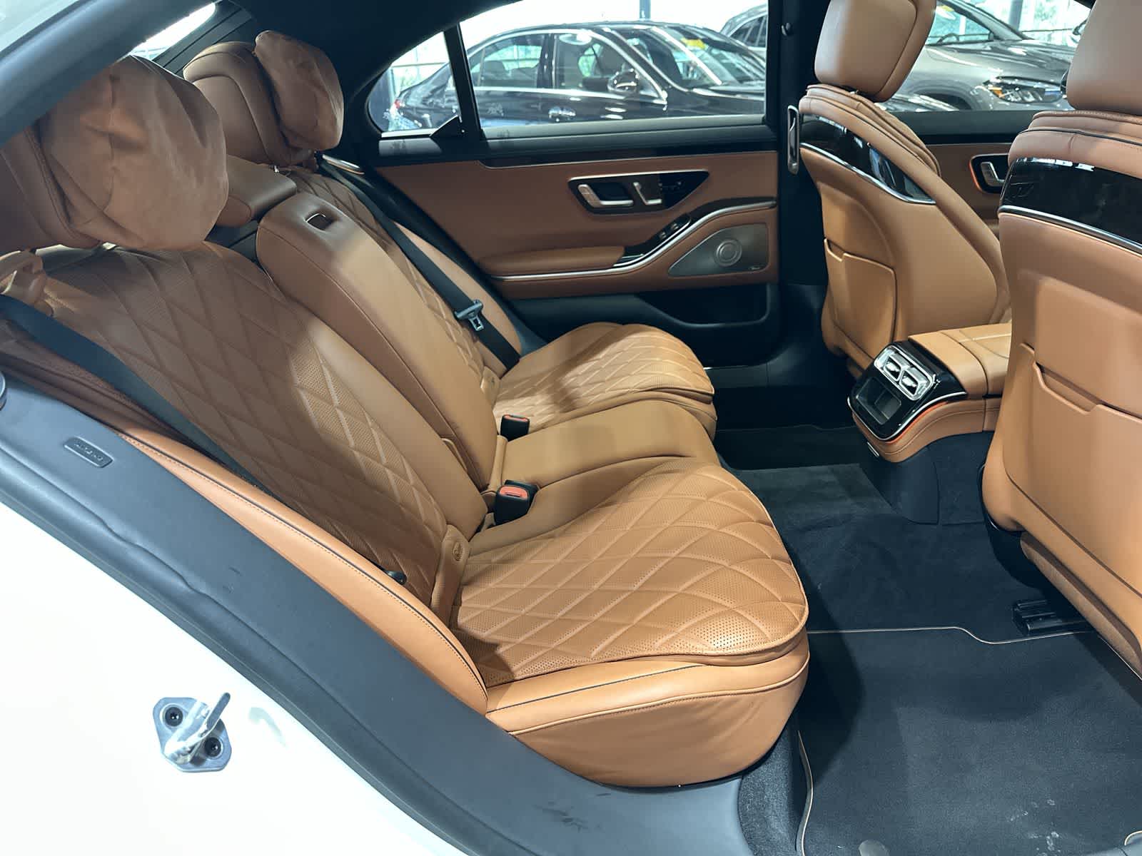 Thumbnail: 2021 Mercedes-Benz S-Class - 25