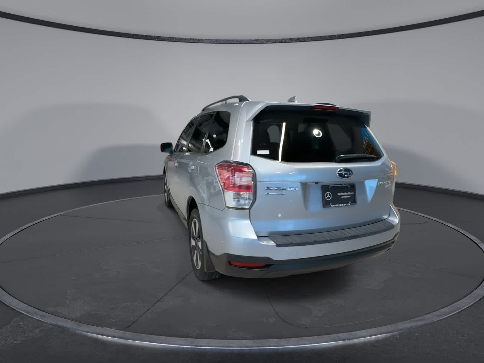 Thumbnail: 2018 Subaru Forester - 9