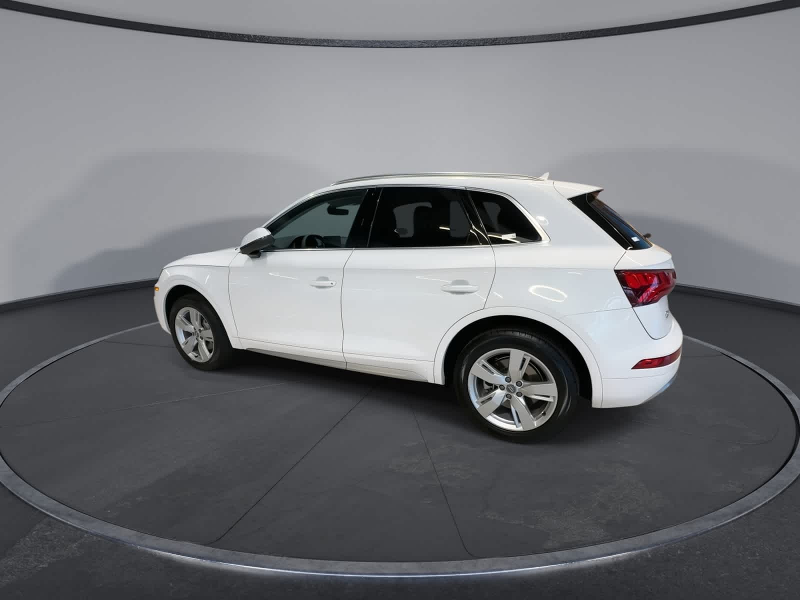 Thumbnail: 2019 Audi Q5 - 8