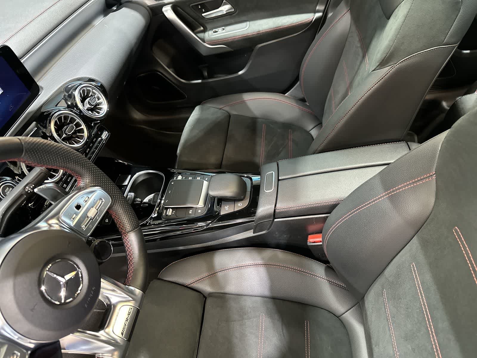 Thumbnail: 2023 Mercedes-Benz CLA - 28