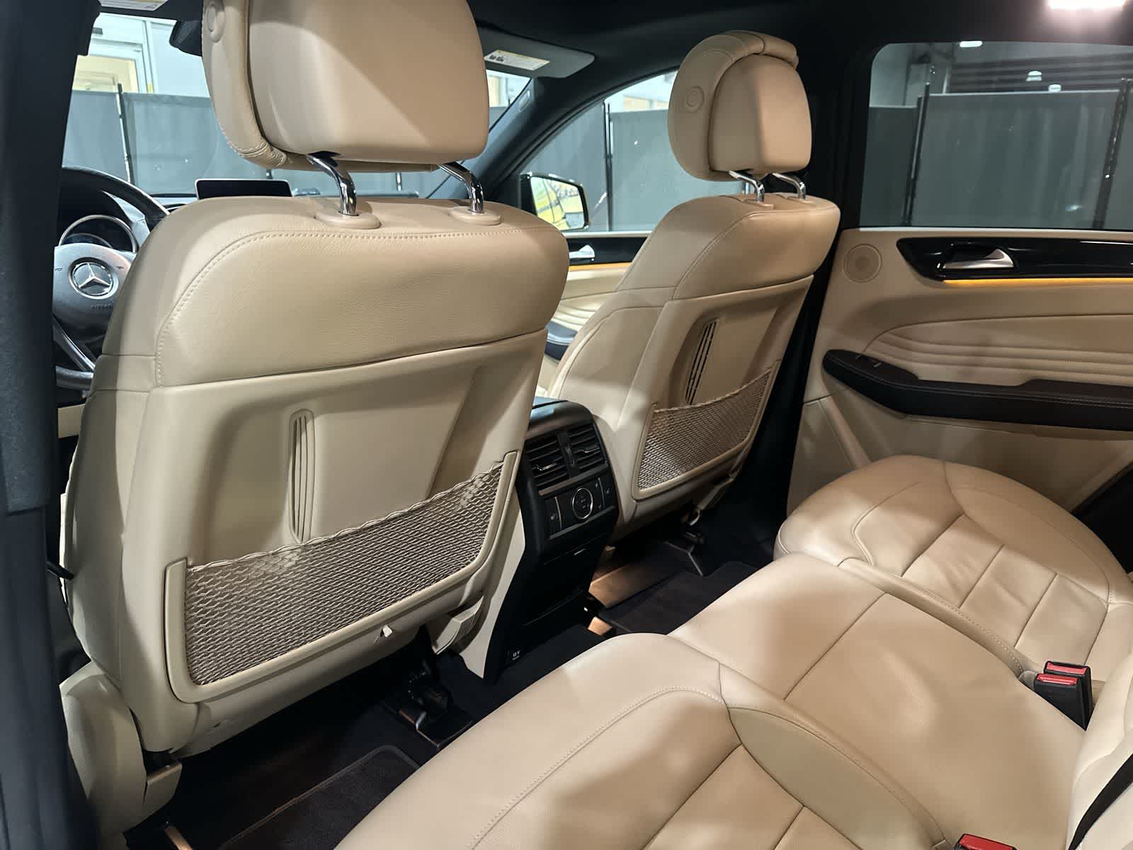 Thumbnail: 2019 Mercedes-Benz GLE - 24