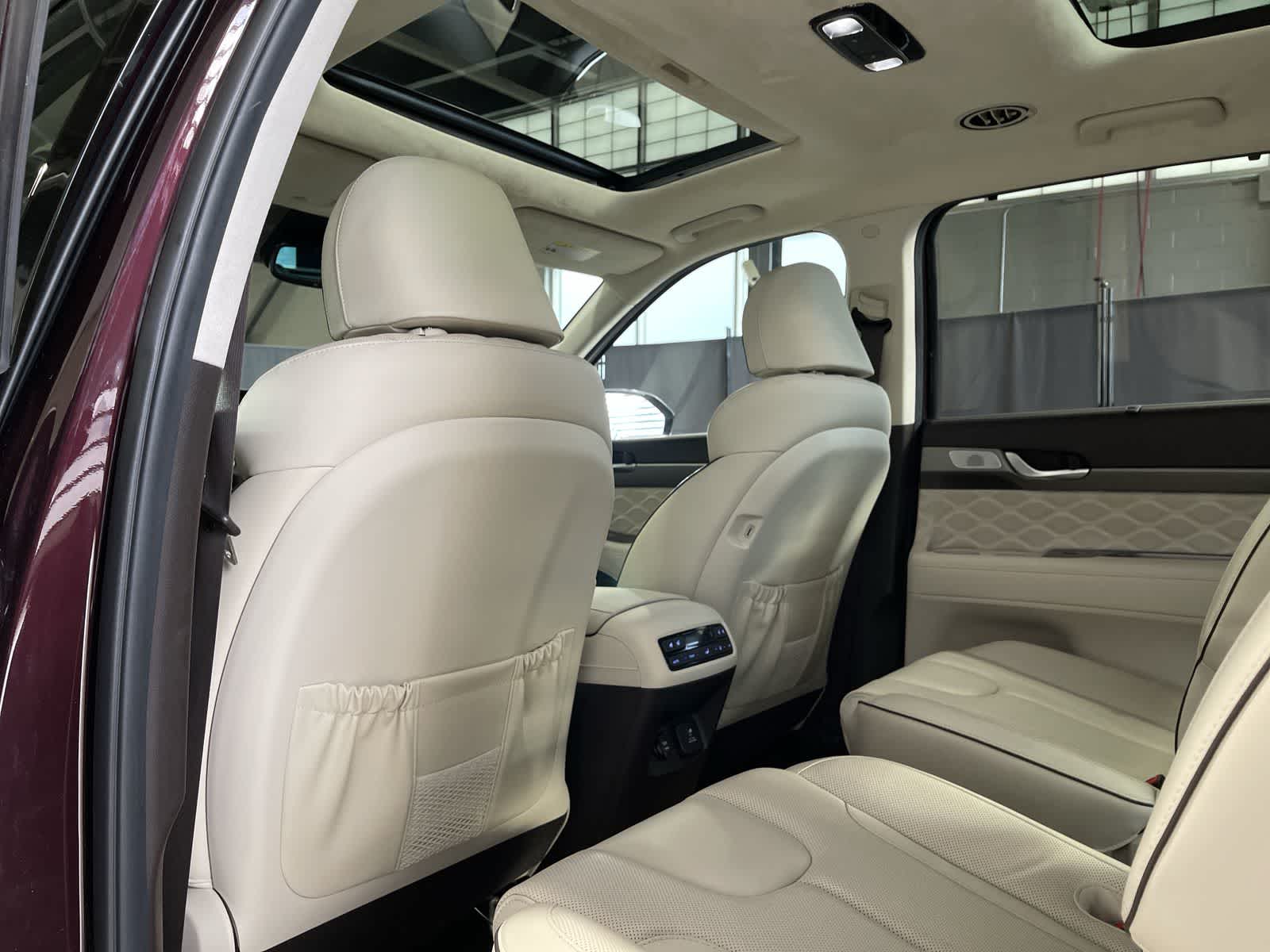 2020 Hyundai Palisade Limited 24
