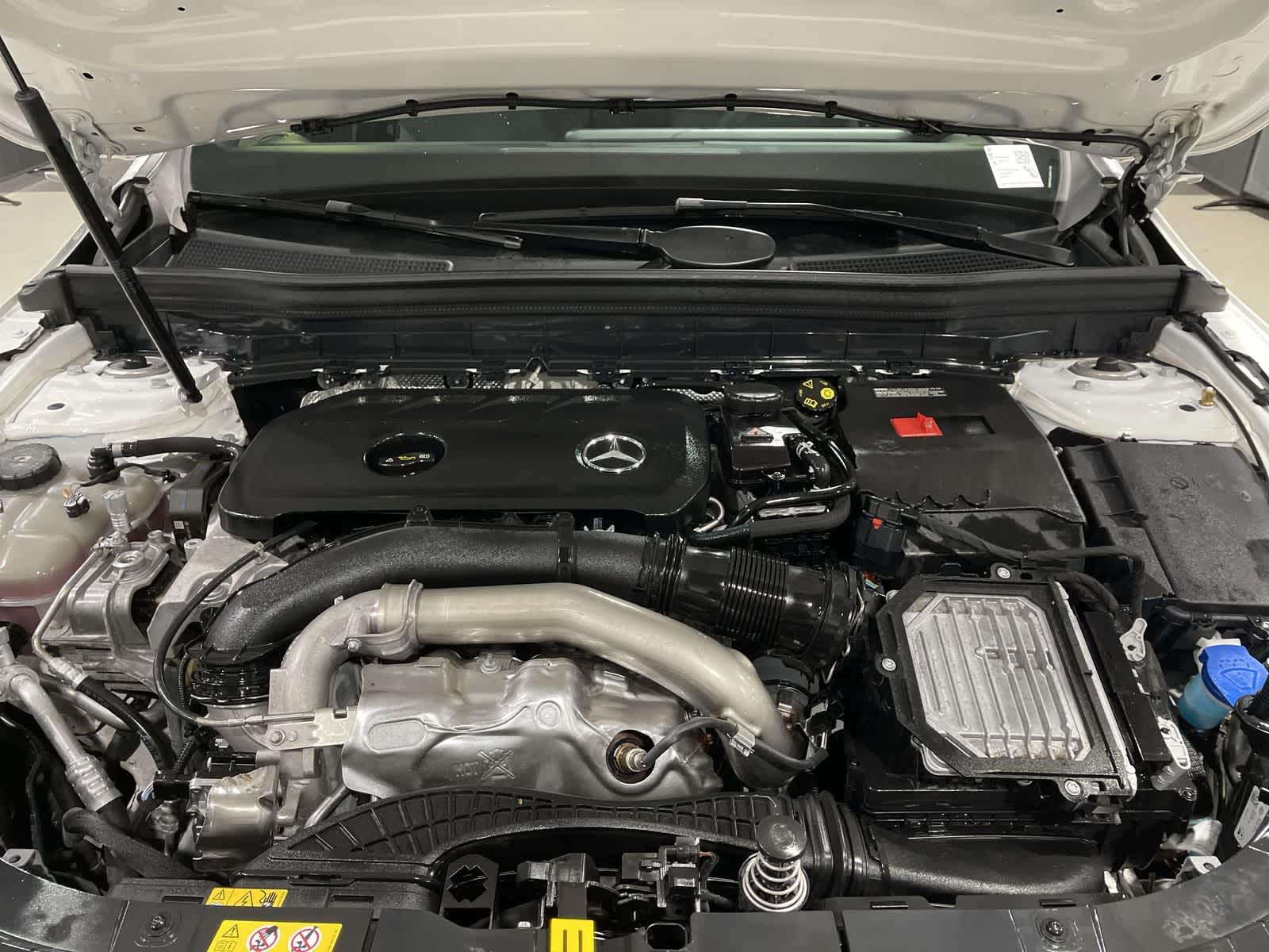 Thumbnail: 2025 Mercedes-Benz GLB - 21