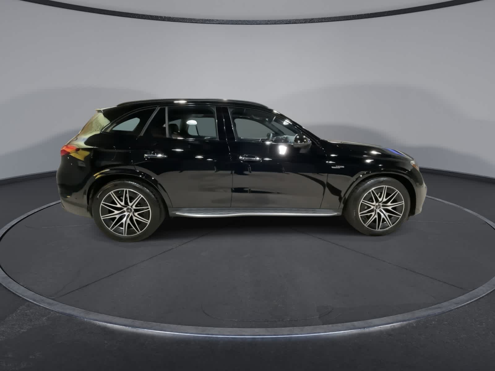 Thumbnail: 2024 Mercedes-Benz GLC - 13