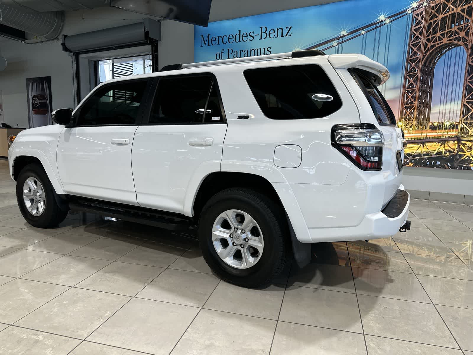 Thumbnail: 2023 Toyota 4Runner - 15