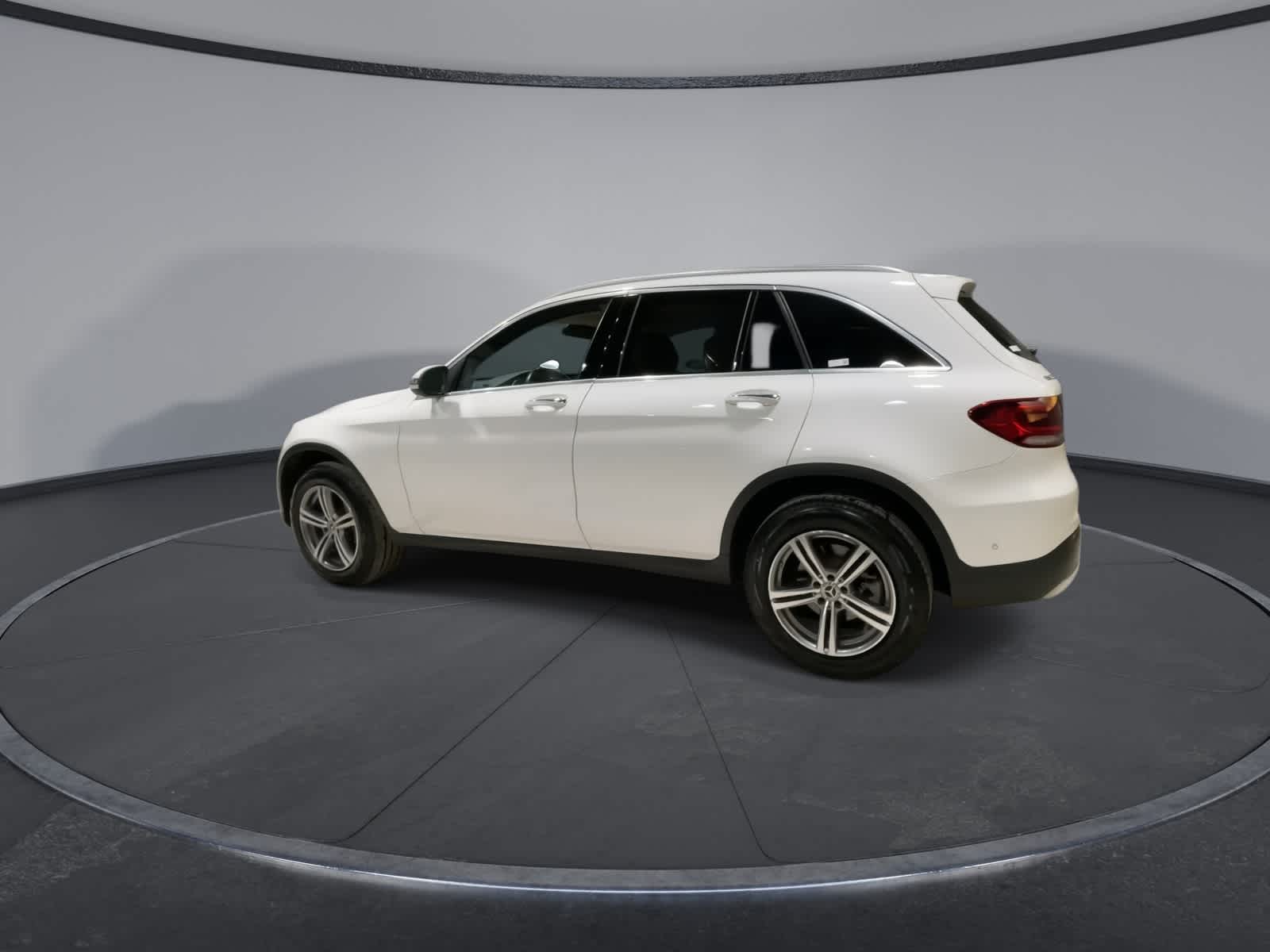 Thumbnail: 2022 Mercedes-Benz GLC - 8