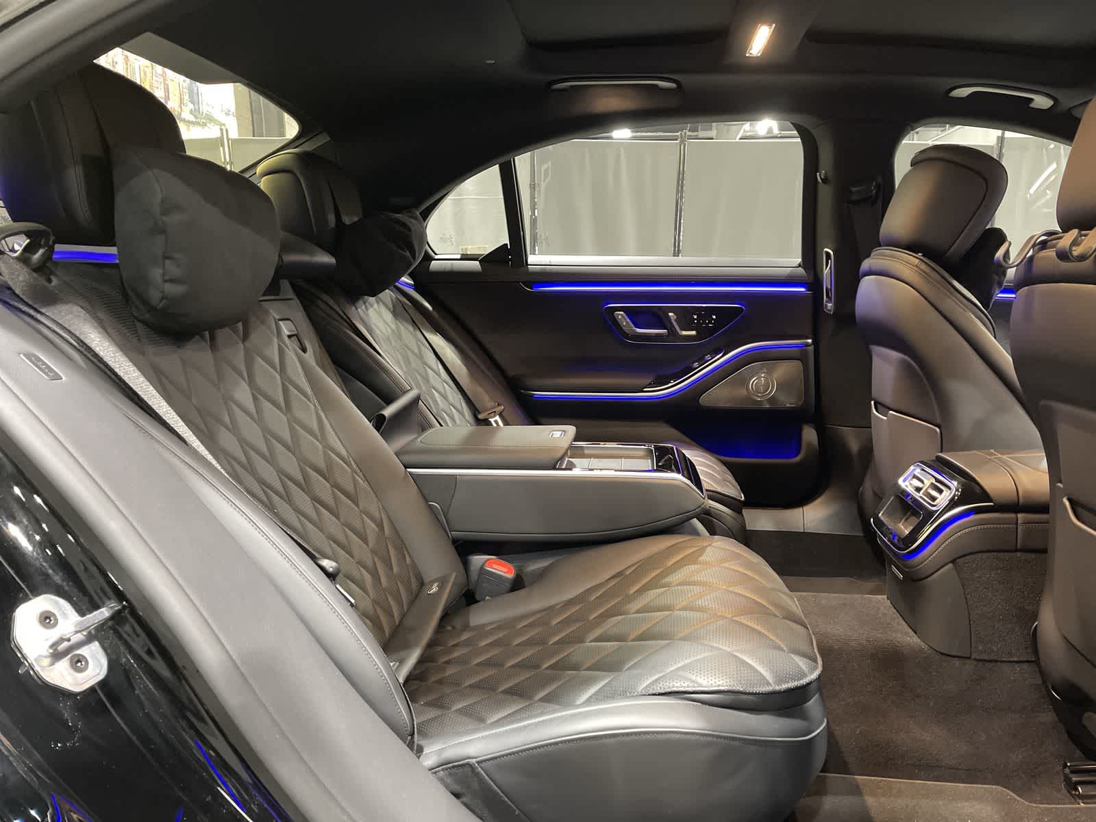 Thumbnail: 2023 Mercedes-Benz S-Class - 25