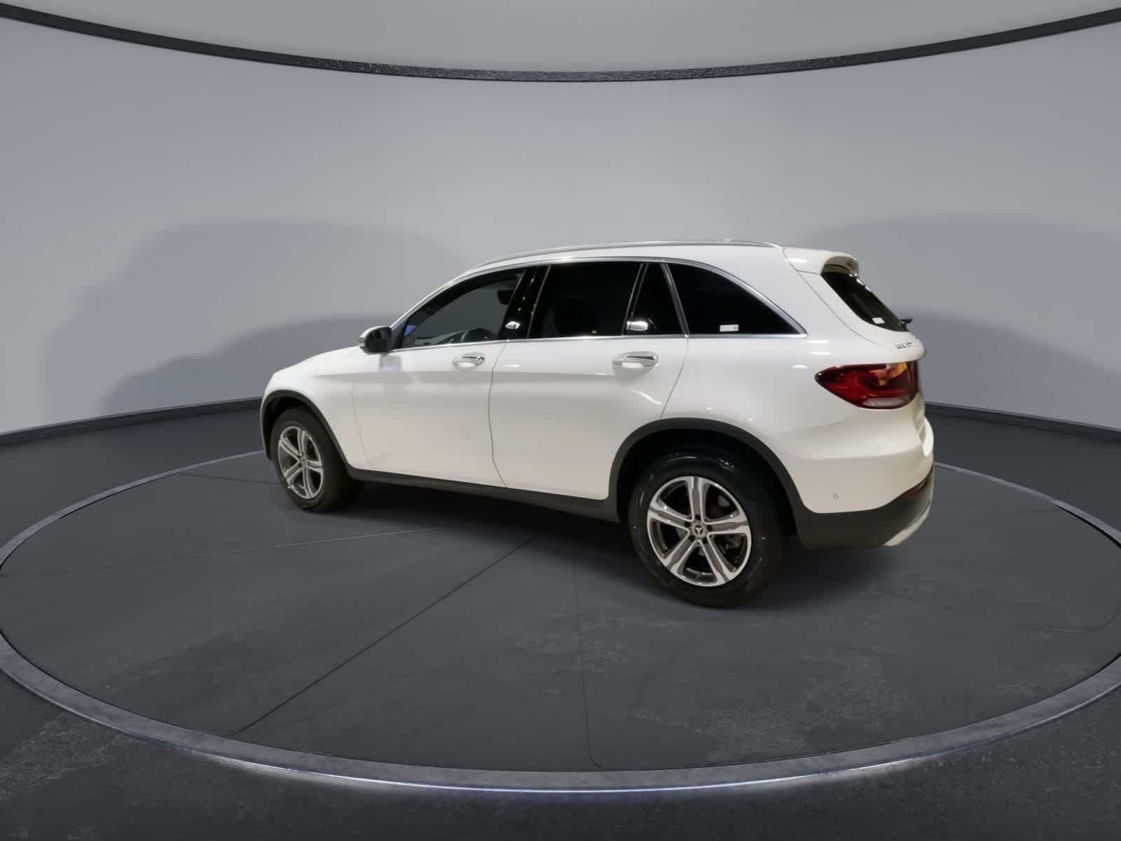 Thumbnail: 2022 Mercedes-Benz GLC - 8