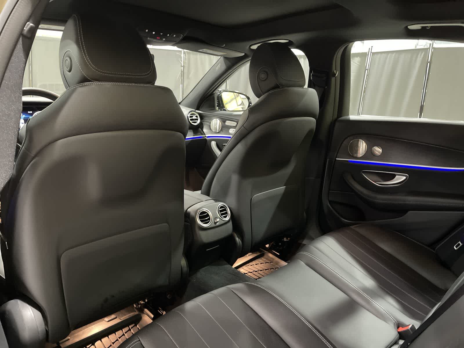 Thumbnail: 2022 Mercedes-Benz E-Class - 24