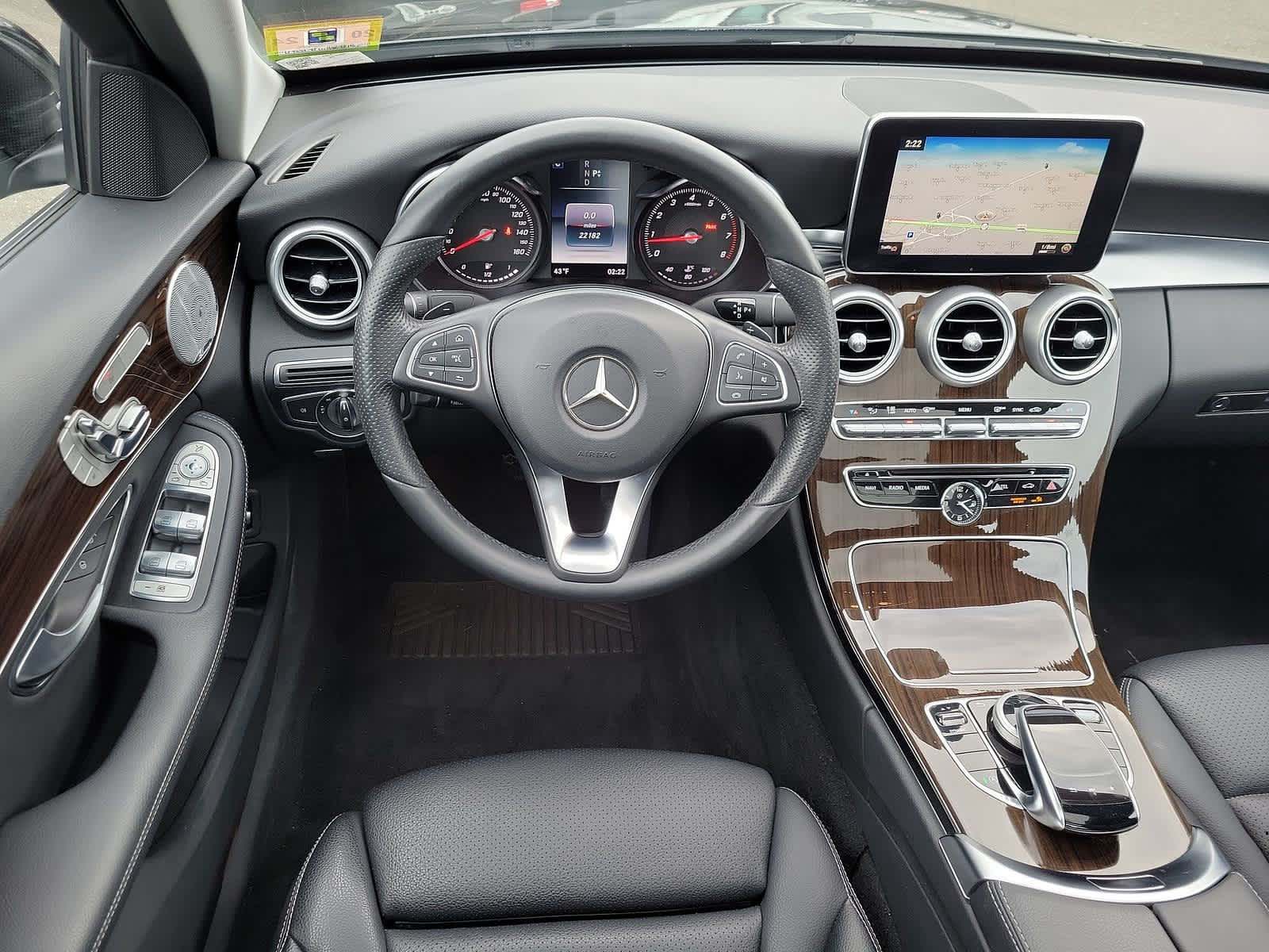 Thumbnail: 2017 Mercedes-Benz C-Class - 21