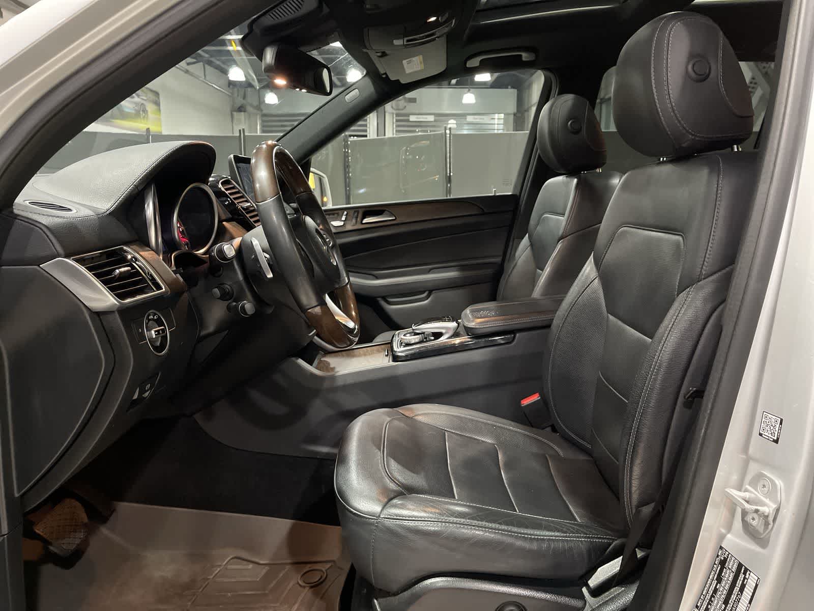 Thumbnail: 2017 Mercedes-Benz GLS - 14