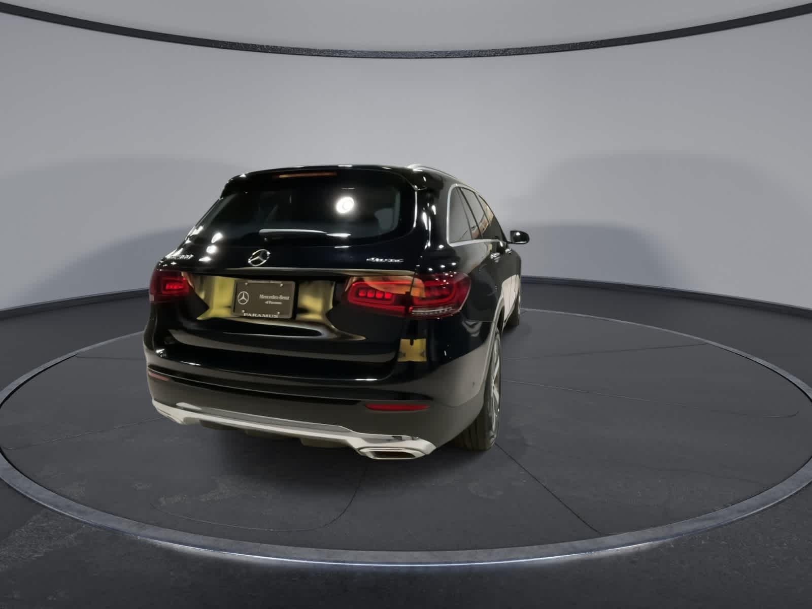 Thumbnail: 2022 Mercedes-Benz GLC - 10