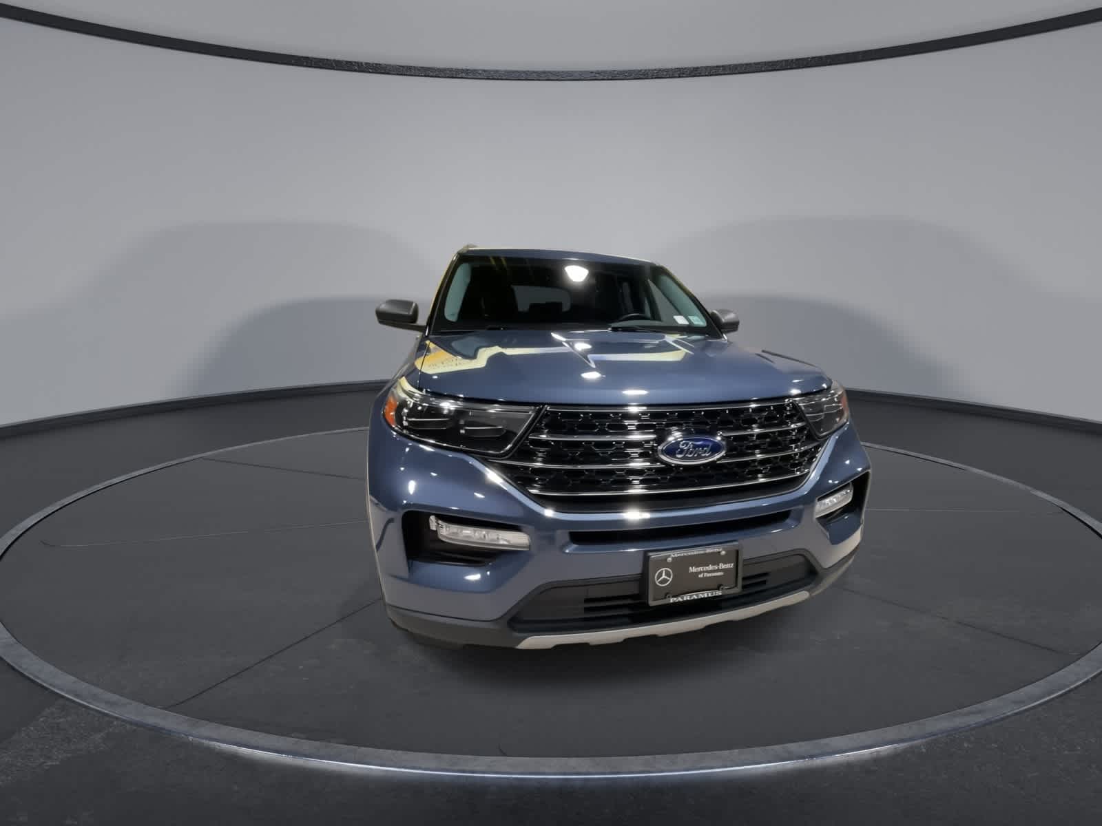 2021 Ford Explorer XLT photo 3