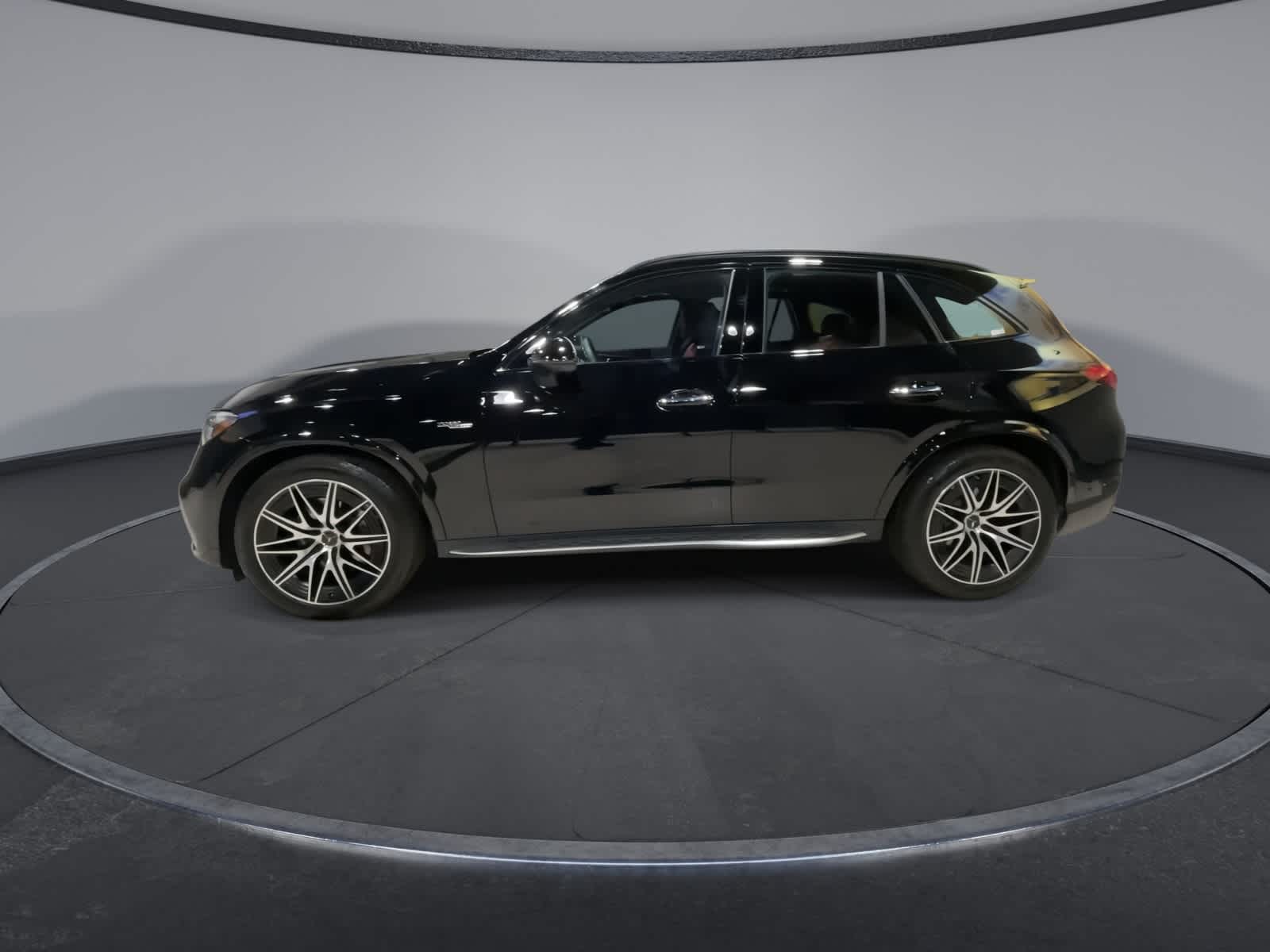 Thumbnail: 2024 Mercedes-Benz GLC - 7