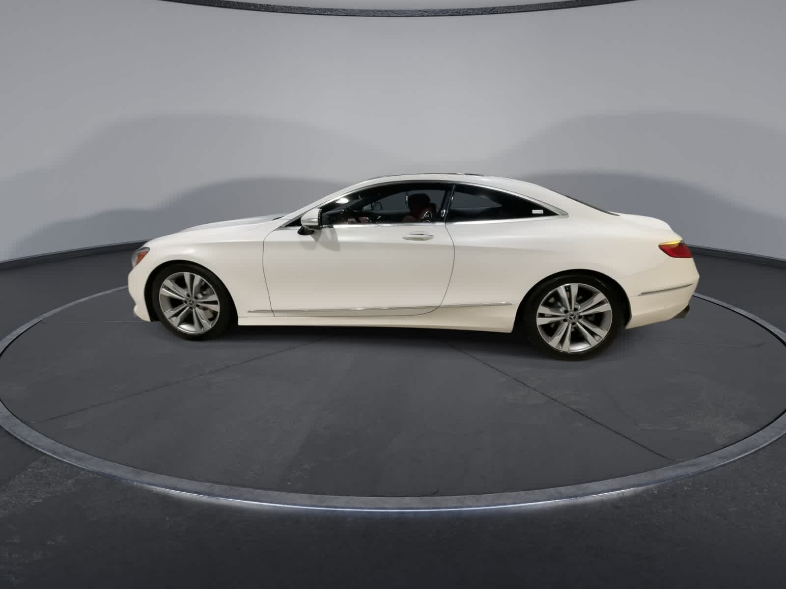 Thumbnail: 2018 Mercedes-Benz S-Class - 6