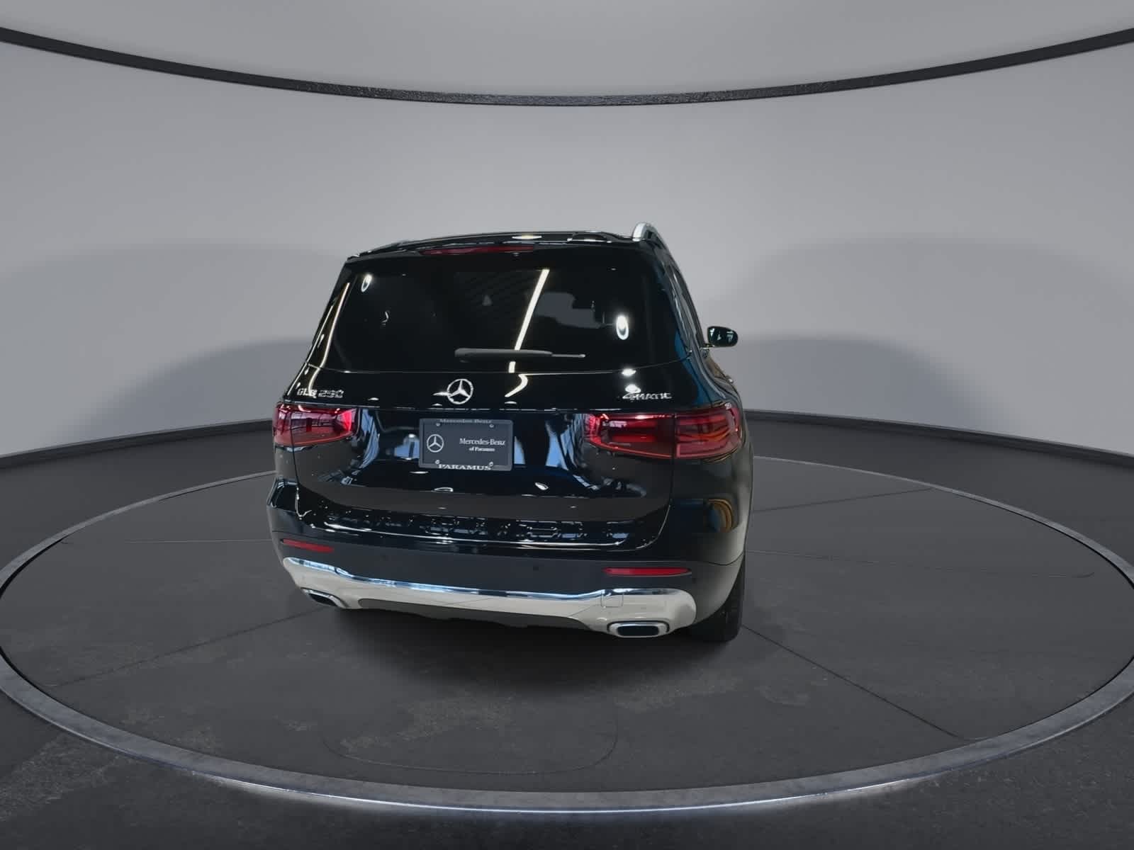 Thumbnail: 2025 Mercedes-Benz GLB - 12