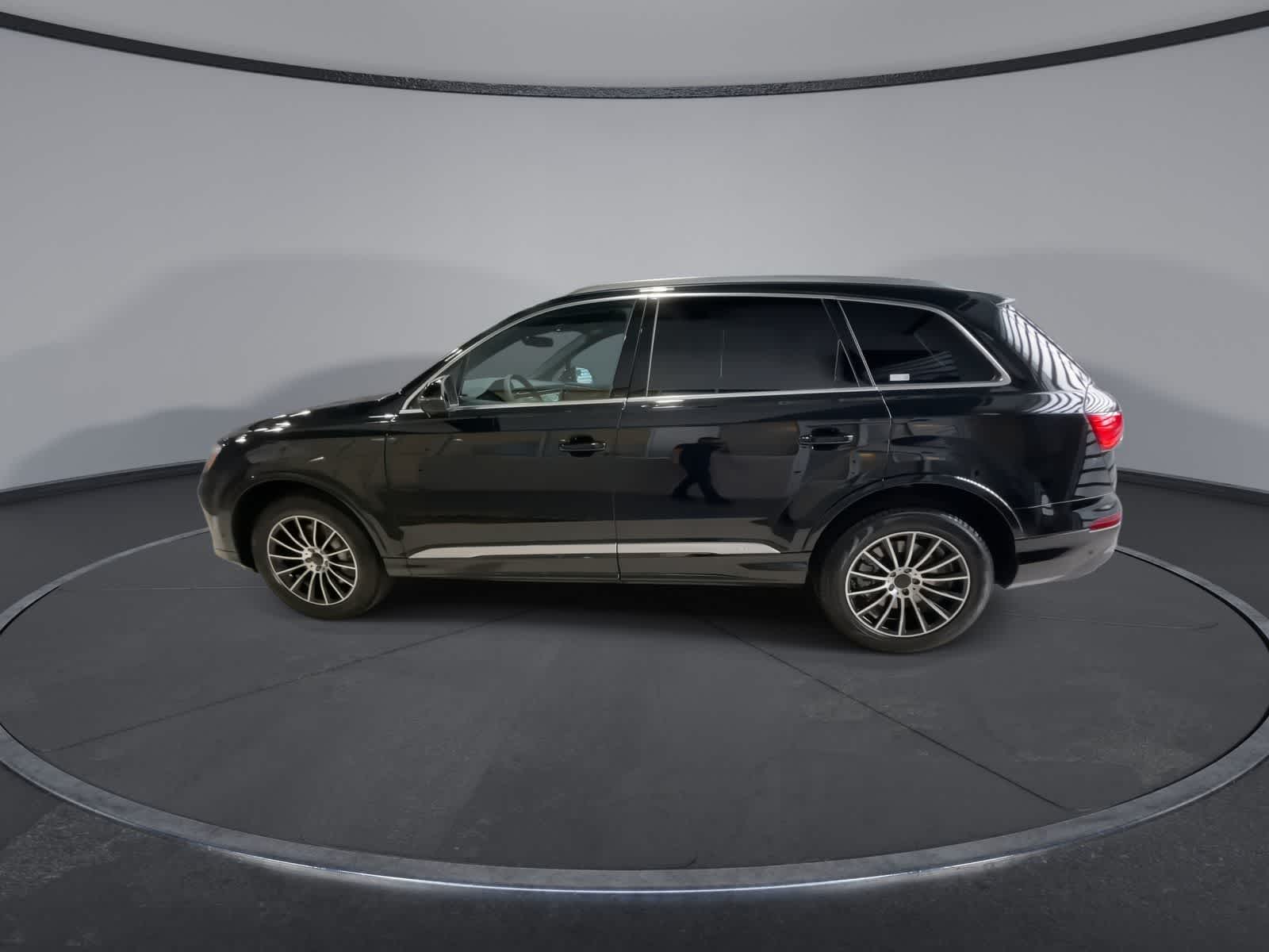 2025 Audi Q7 Premium 8