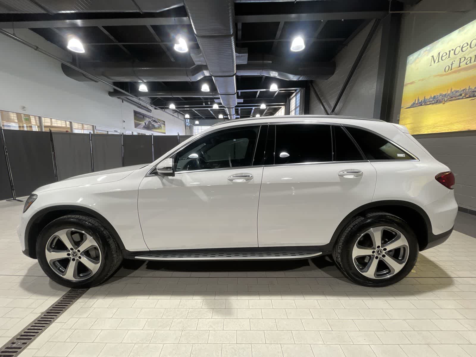 Thumbnail: 2022 Mercedes-Benz GLC - 15