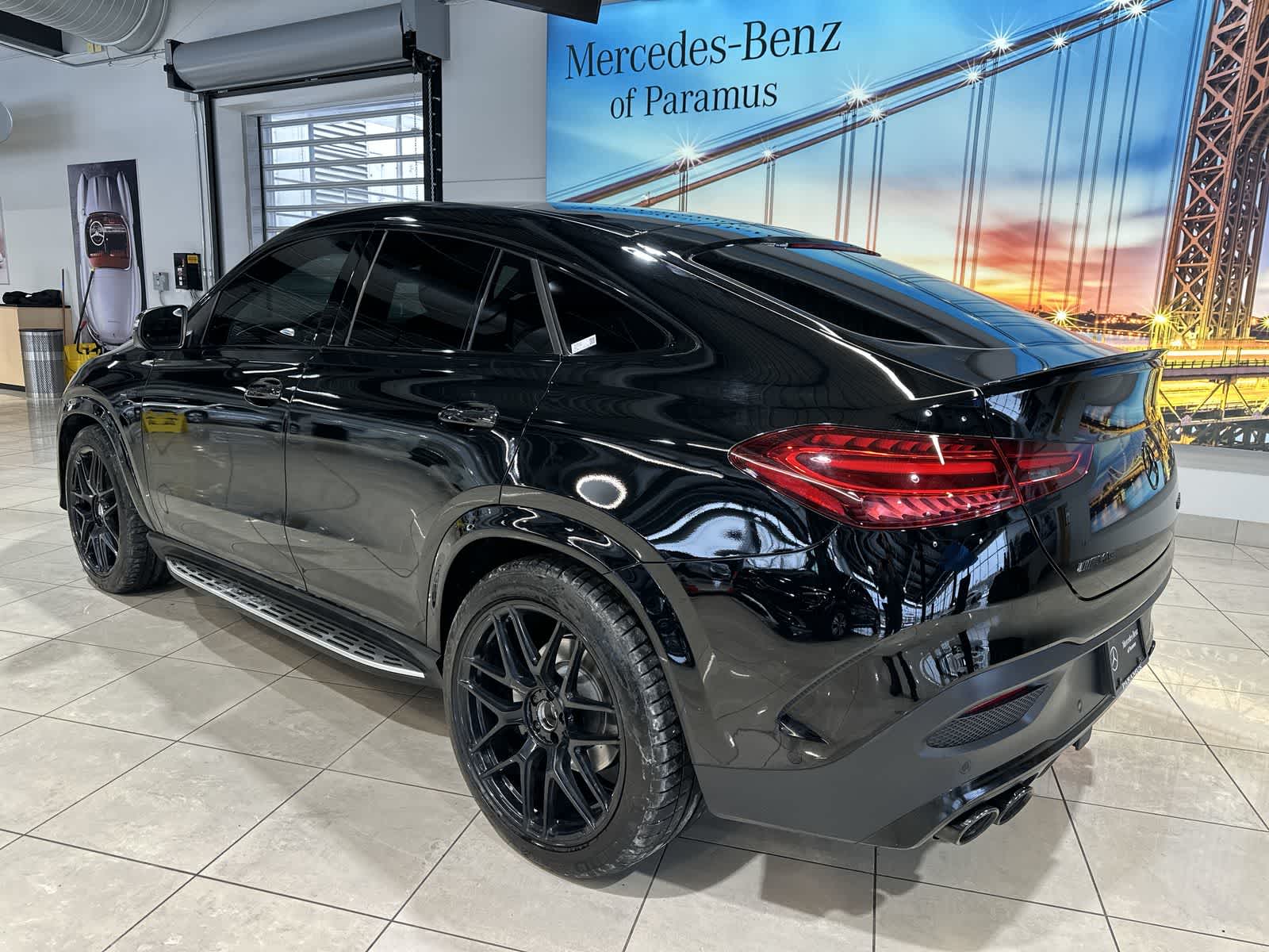 Thumbnail: 2024 Mercedes-Benz GLE - 16