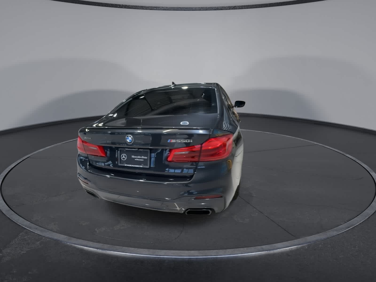 Thumbnail: 2018 BMW 5 Series - 9