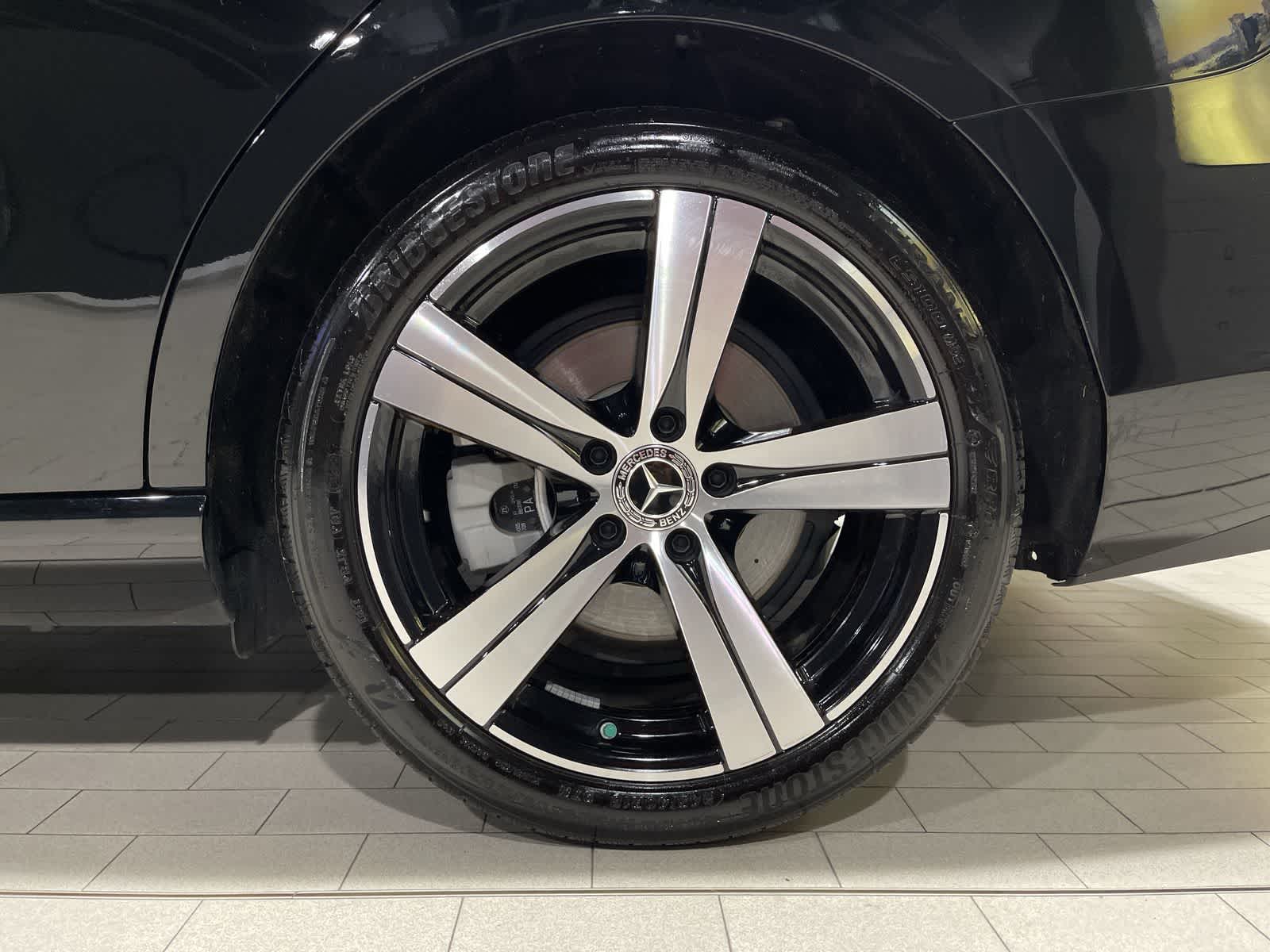 Thumbnail: 2025 Mercedes-Benz C-Class - 20