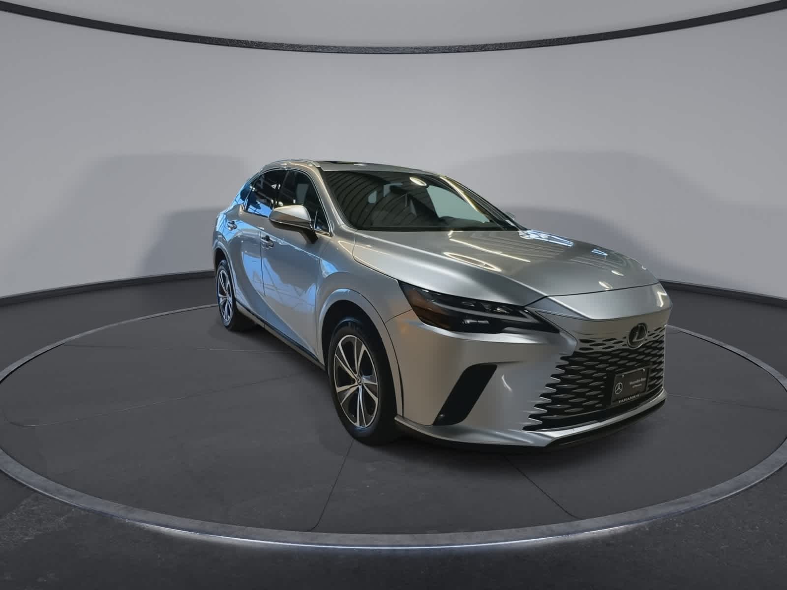 Thumbnail: 2023 Lexus RX - 2