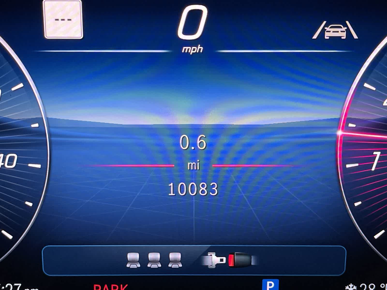 Thumbnail: 2025 Mercedes-Benz GLC - 30