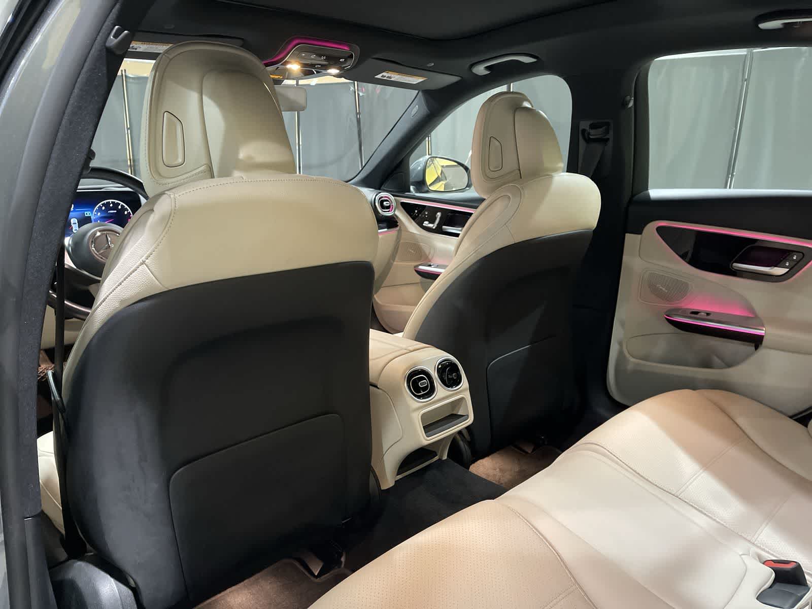 Thumbnail: 2022 Mercedes-Benz C-Class - 24