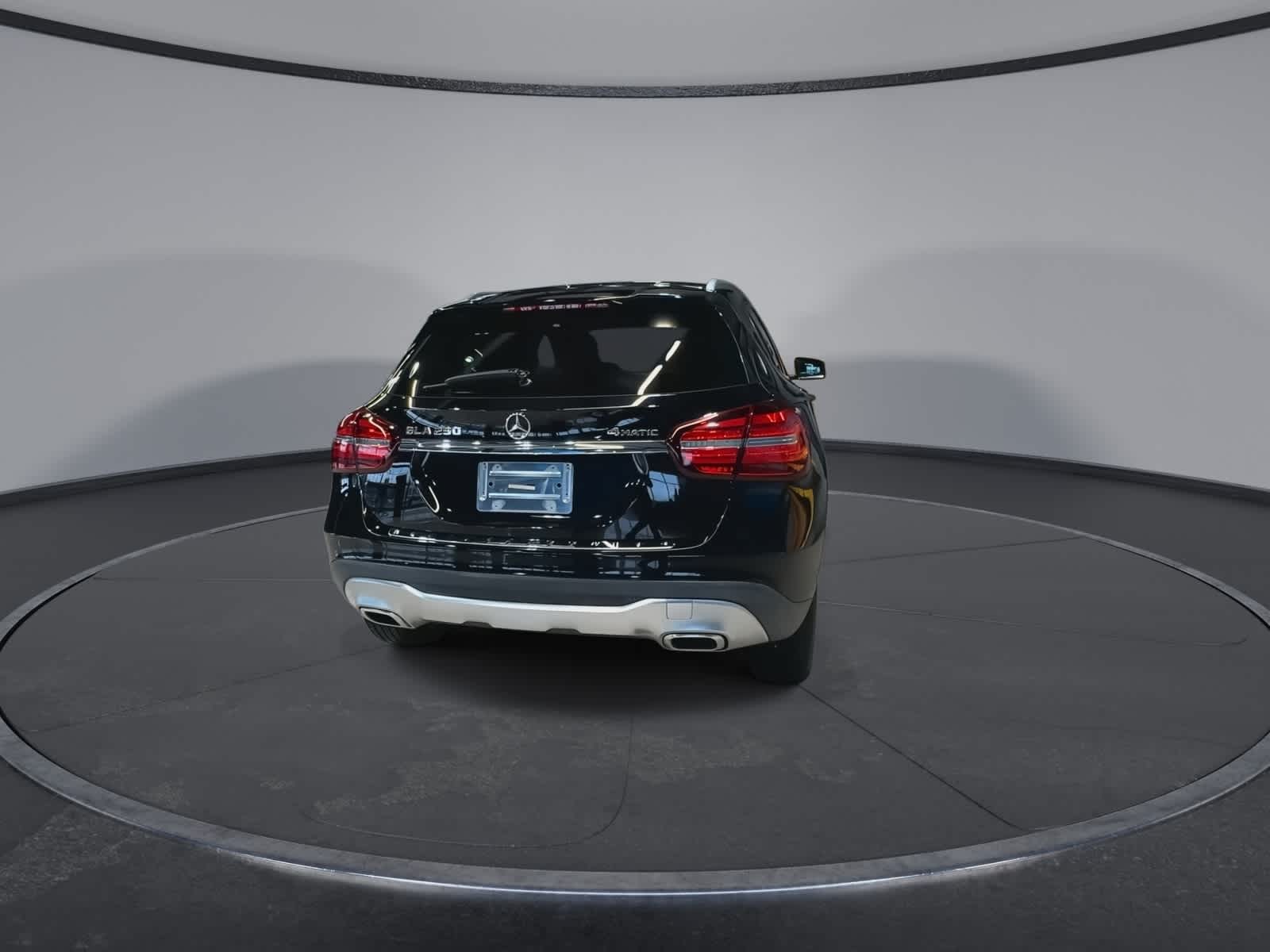 Thumbnail: 2020 Mercedes-Benz GLA - 10