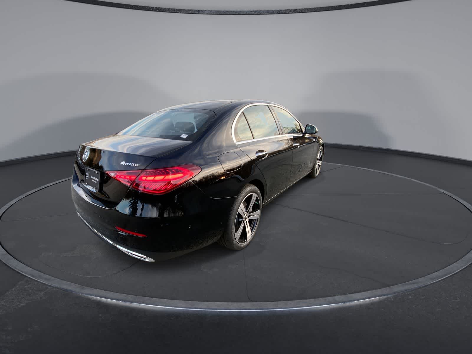 Thumbnail: 2025 Mercedes-Benz C-Class - 8