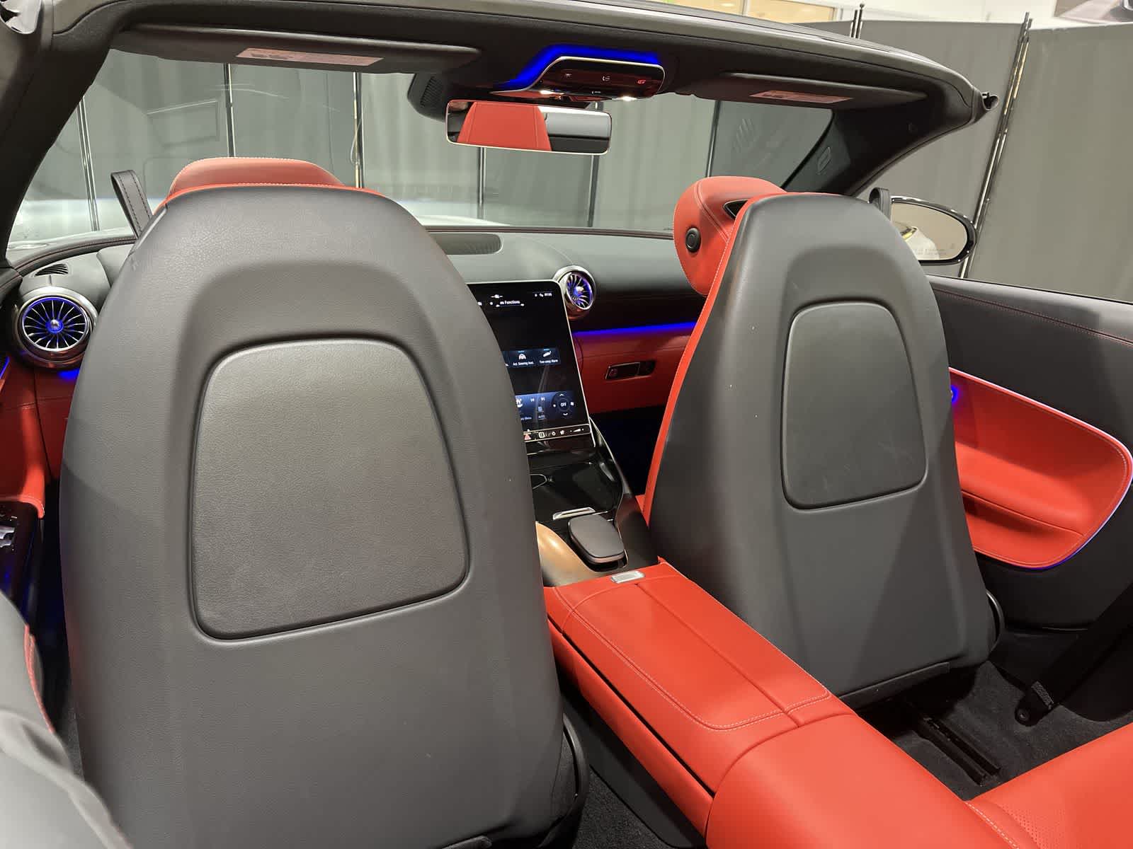 Thumbnail: 2023 Mercedes-Benz SL-Class - 24