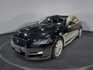 2016 Jaguar XJ R-Sport Sedan