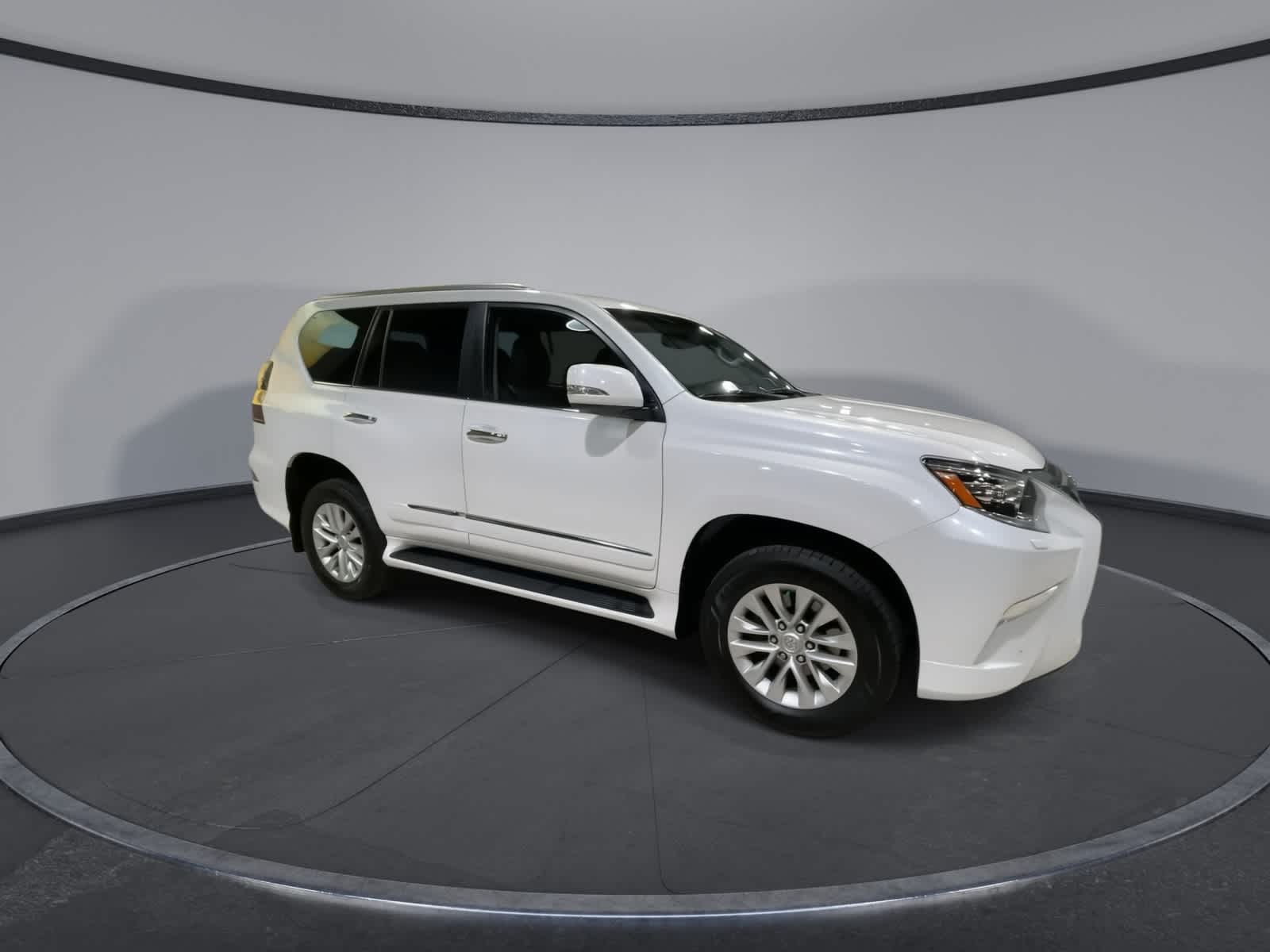 Thumbnail: 2019 Lexus GX - 2