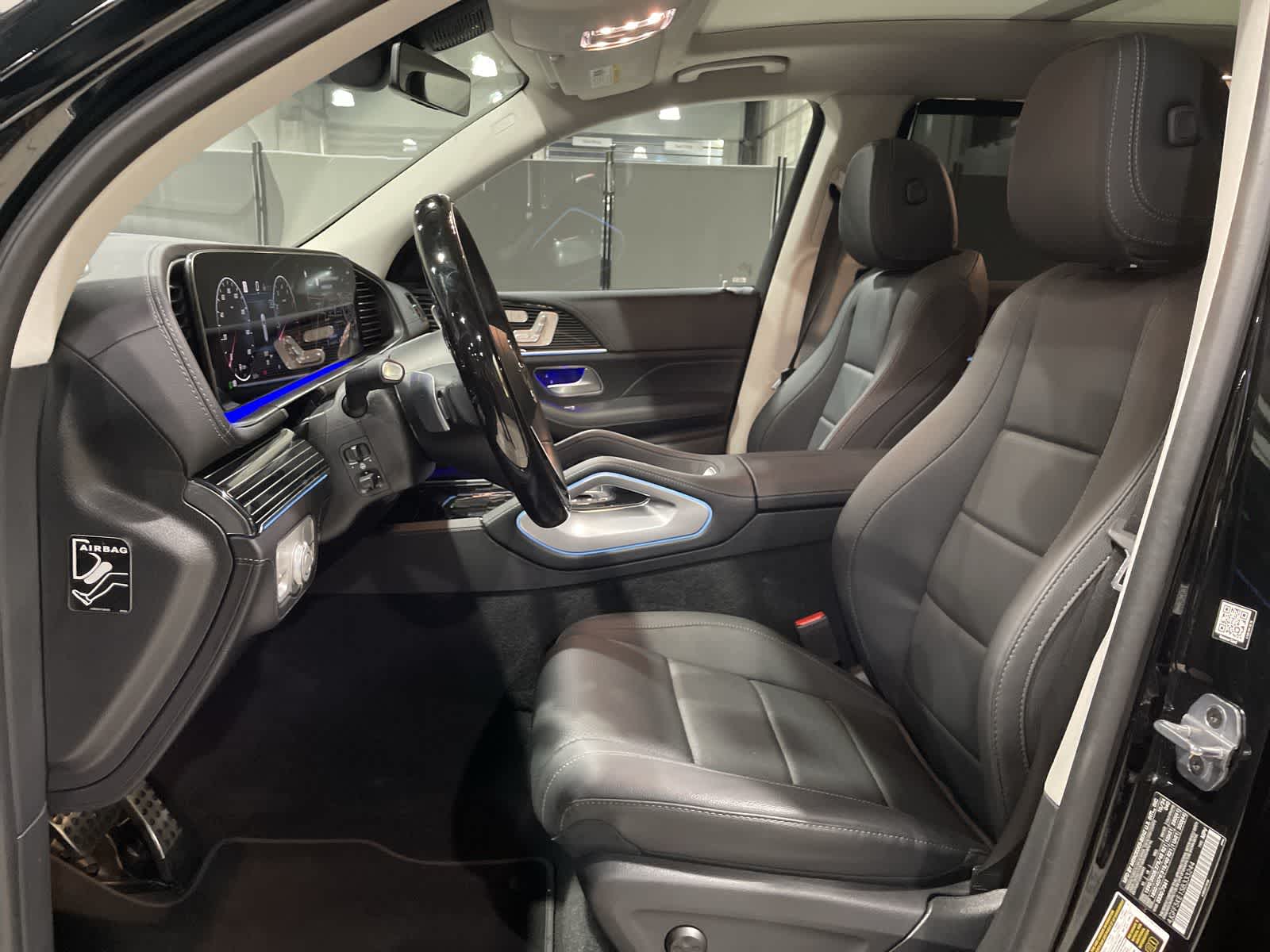 Thumbnail: 2025 Mercedes-Benz GLS - 23