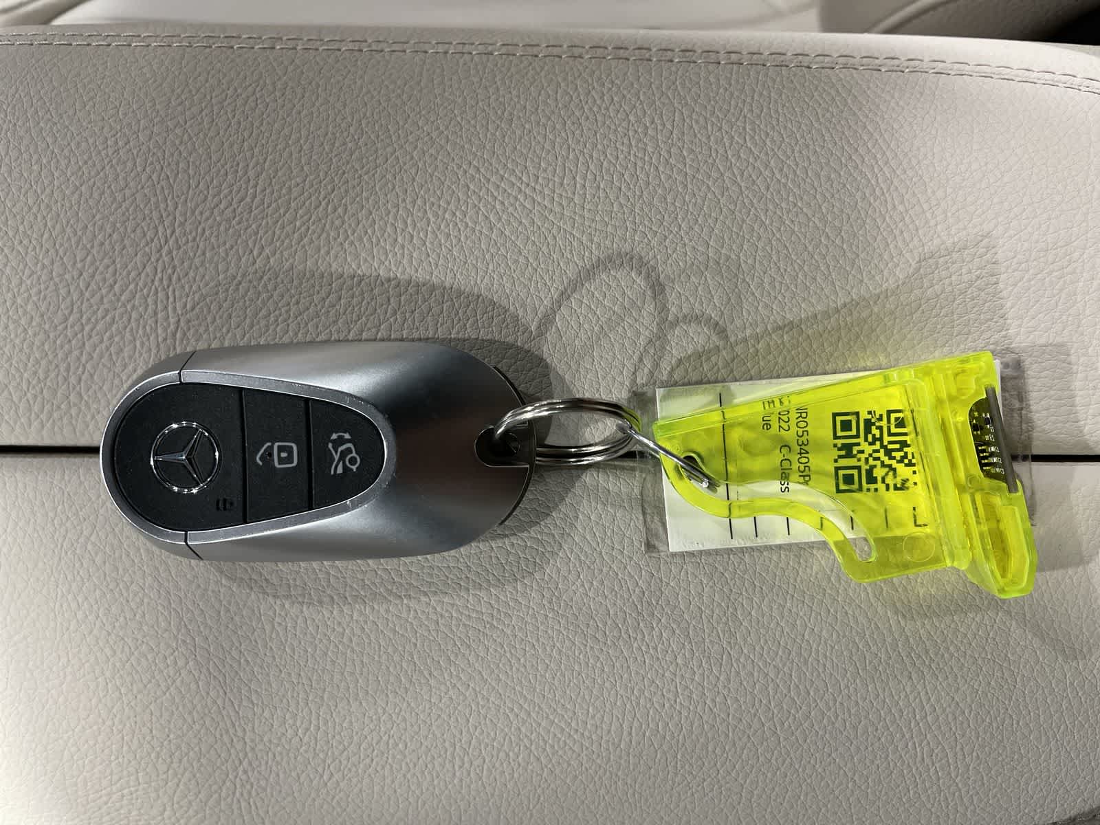 Thumbnail: 2022 Mercedes-Benz C-Class - 32