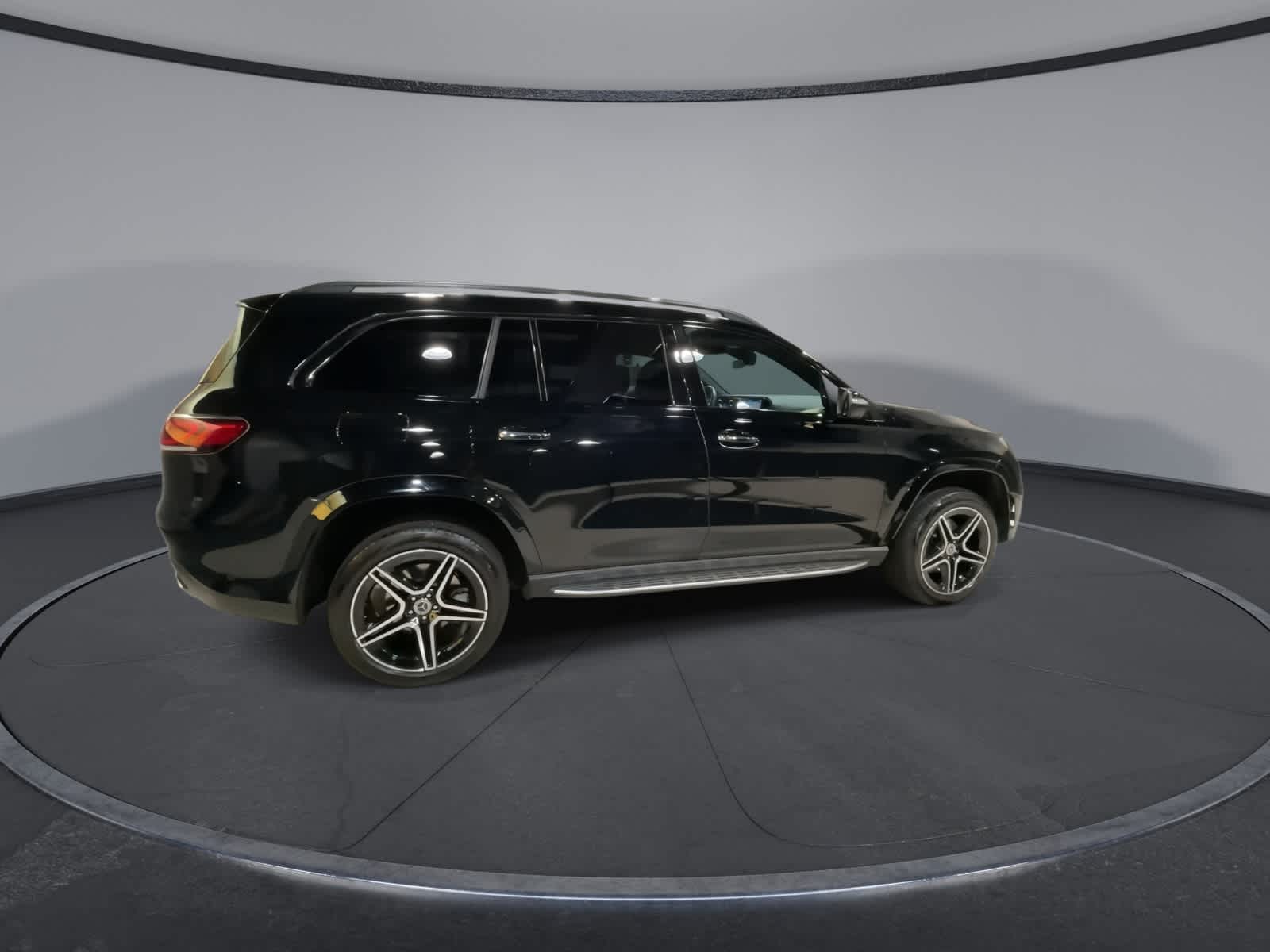 Thumbnail: 2022 Mercedes-Benz GLS - 12