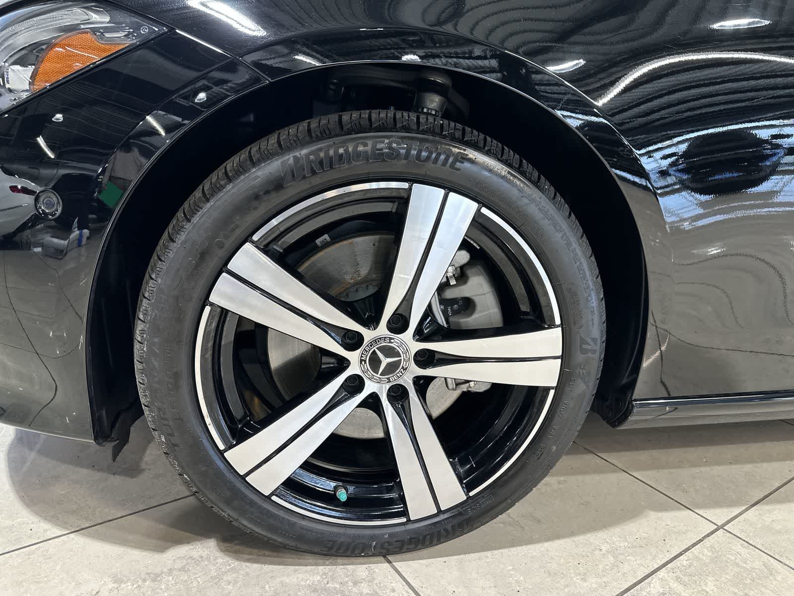 Thumbnail: 2025 Mercedes-Benz C-Class - 20