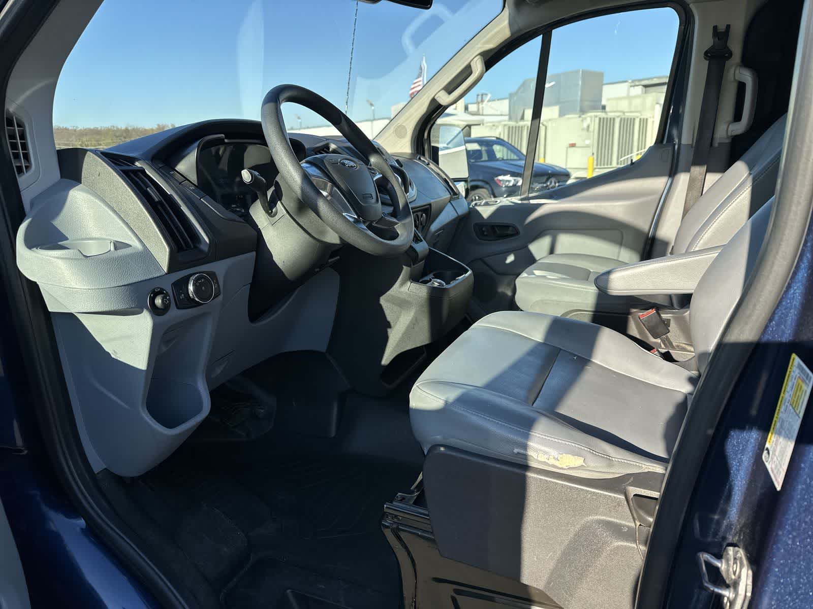 Thumbnail: 2019 Ford Transit Series - 14