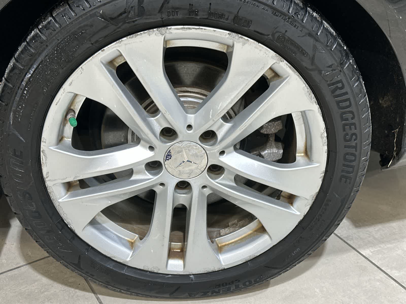 Thumbnail: 2014 Mercedes-Benz C-Class - 20