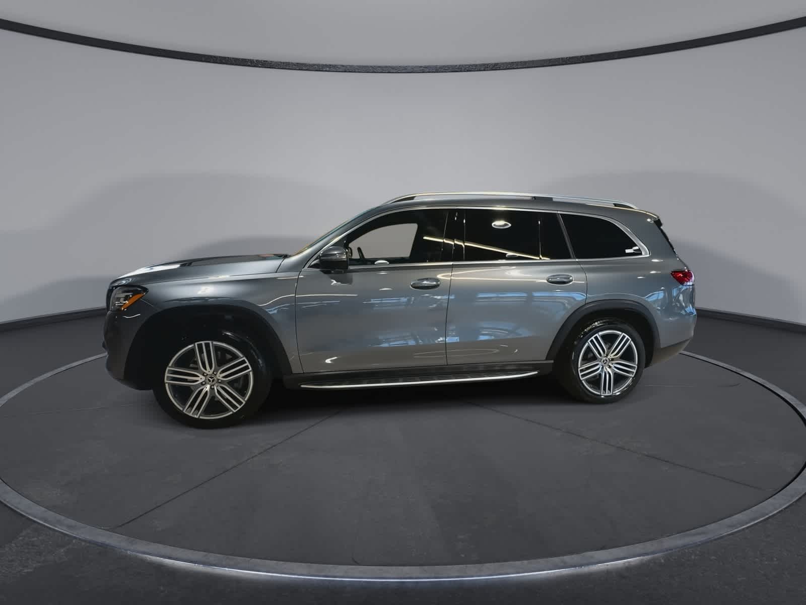 Thumbnail: 2021 Mercedes-Benz GLS - 6